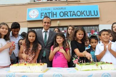 Sungurlu'da 'Doğum Günümü Okulda Kutluyoruz' Projesi