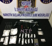 ALÜMİNYUM FOLYO - Uyuşturucu Tacirlerine Şafak Operasyonu Açıklaması 10 Gözaltı