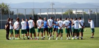 SAKARYASPOR - Bursaspor'da Hazırlıklar Sürüyor