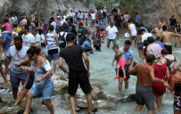 SAKLıKENT - Saklıkent Kanyonu'nda Adım Atacak Yer Kalmadı