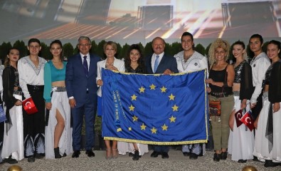 'Avrupa Şeref Bayrağı' Karşıyaka'nın Oldu