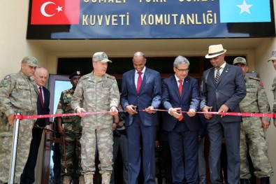 Somali'de Askeri Üs Açıldı Açıklaması Üsse 200 Türk Askeri Konuşlanacak