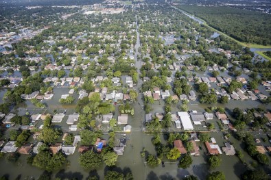 Harvey Kasırgasının ABD'ye Maliyeti 180 Milyar Dolar