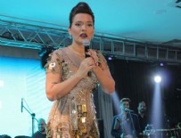 DEMET AKALIN - Demet Akalın: Aslında sana küfür ederdim ama...