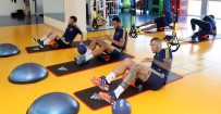 MEHMET TOPAL - Fenerbahçe, Medipol Başakşehir Maçı Hazırlıklarını Sürdürdü