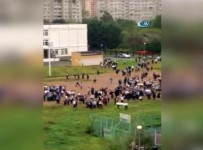 Rusya'da Okulda Silahlı Ve Baltalı Saldırı Açıklaması 4 Yaralı