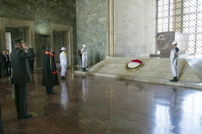 Yargıtay Üyeleri Anıtkabir'i Ziyaret Etti