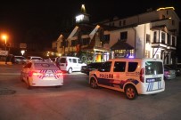 İZZET BAYSAL DEVLET HASTANESI - Bolu'da Silahlı Kavga Açıklaması 3 Yaralı