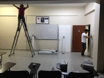 KARABAĞ - Okul Yönetiminden Örnek Davranış