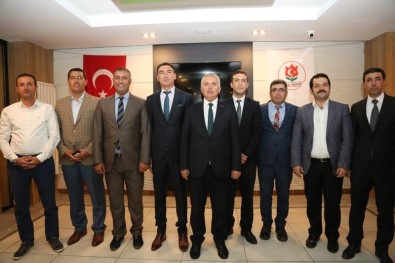 Tayini Çıkan Mülki İdare Amirlerine Veda Yemeği