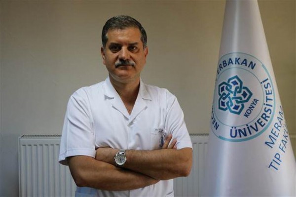 Karın ağrısı şikayetiyle gitti... Tıp tarihine geçti