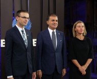 Bakan Çelik, Estonya'da