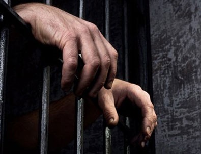 FETÖ sanığı 40 eski polise hapis cezası