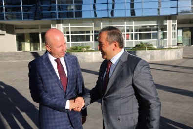Kaymakam Ali Candan'dan Başkan Çolakbayrakdar'a Veda Ziyareti