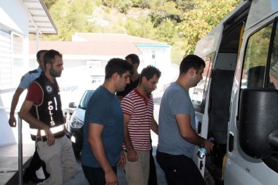 Marmaris'te FETÖ Şüphelisi 5 Rütbeli Asker Gözaltına Alındı