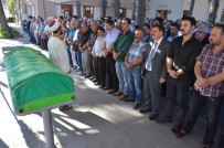 ERZİNCAN VALİSİ - Şehit Polis Memuru Sarıgül'ün Babası Son Yolculuğuna Uğurlandı