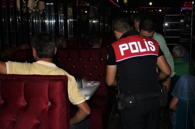 Bursa'da Dev Huzur Operasyonunda 46 Kişi Gözaltına Alındı