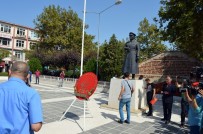 BÜLENT ÖZ - CHP'nin Kuruluş Töreninde Bayrak Krizi