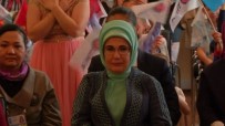 Emine Erdoğan, Astana Çocuk Evi Ve Yetimhanesini Ziyaret Etti
