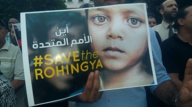 Fas'ta Rohingya Müslümanlarına Yapılan Baskı Protesto Edildi