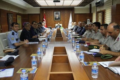 Nevşehir'de Güvenlik Ve Asayiş Toplantısı Yapıldı