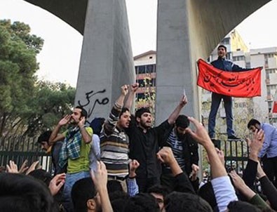 İran'da hükümet karşıtı protestolar 5. gününde