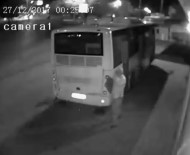OTO HIRSIZI - Komşusunun otobüsünü soydu 'Uyumak için girdim' dedi!