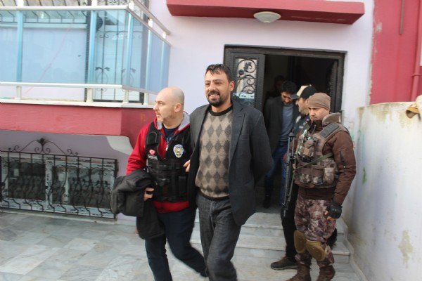 Film gibi uyuşturucu operasyonu!