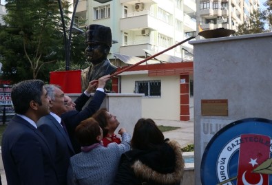 Adana'da 10 Ocak Çalışan Gazeteciler Günü Kutlandı