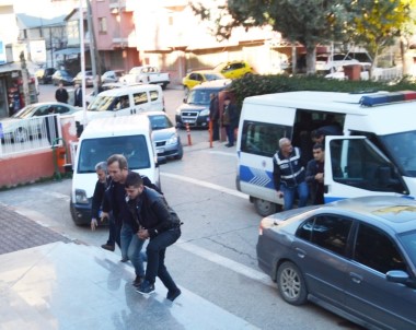 Adana'da Uyuşturucu Operasyonunda 7 Tutuklama
