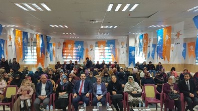 AK Parti Bayburt İlçe Kadın Kolları Kongreleri Gerçekleşti