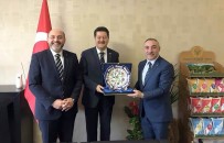 Ali Çetinbaş Ve Mehmet Eşsiz'den Hasan Fehmi Kinay'a Tebrik Ziyareti