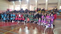 KıLıÇARSLAN - Aslanapa Yıldızlar Kız Futsal Takımı Şampiyon Namağlup Oldu
