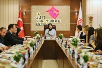 ÇALIŞAN GAZETECİLER GÜNÜ - Bakan Kaya, Basın Mensuplarıyla Bir Araya Geldi