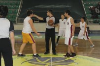 MEHMET KARATAŞ - Basketbolda İlçe Birincisi Oldular
