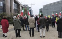 ALMANYA DIŞİŞLERİ BAKANI - Brüksel'e Gelecek Olan Zarif'e Protesto