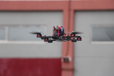 Öğrenciler, 85 Kilometre Hıza Ulaşan Hız Dronu Yaptı