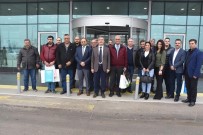 GÖKHAN KARAÇOBAN - Başkan Karaçoban'dan Gazetecilere Jest