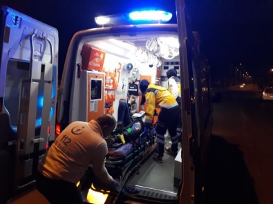 Kocaeli'de Karşıdan Karşıya Geçmek İsterken Otomobilin Çarptığı Kadın Yaralandı