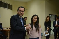 Öğrenciler İstedi, Rektör Yerine Getirdi