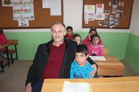 HAMIT YıLMAZ - Şehit Öğretmenin Babası Oğlunun Görev Yaptığı Okulda Ders Verdi