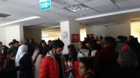 TEKELI - Şemdinli'de Onlarca Öğrenci Hastanelik Oldu