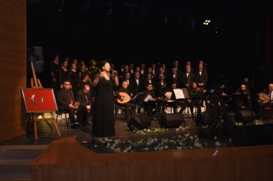 Türk Sanat Müziği Korosu, Davetlileri Büyüledi