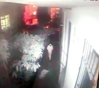 Başkent'te TV Hırsızlığı Güvenlik Kamerasına Yansıdı