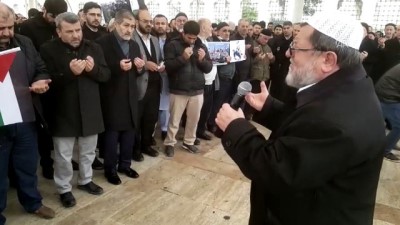 Fatih Camisi'nde Kudüs İçin Dua Edildi