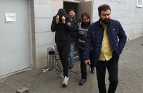 Gezmek İçin Düz Kontak Yapıp 3 Araç Çaldılar