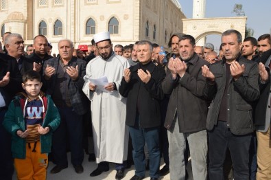 Mardin'de Çiftçiler Yağmur Duasına Çıktı