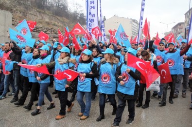 Metal İşçileri MESS'i Protesto Yürüyüşü Yaptı