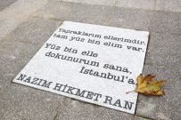 ÖZDEMİR ASAF - Nazım Hikmet'in Şiirleri Kadıköy Sokaklarında