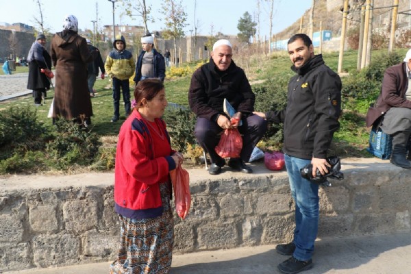 Twitterda 1 milyon takipçiye ulaşınca...